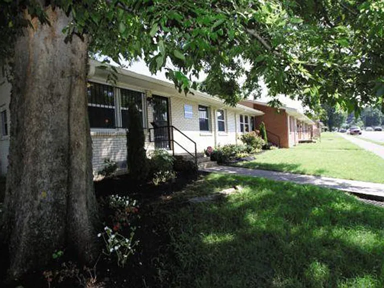 601 Crutcher St — Photo 29