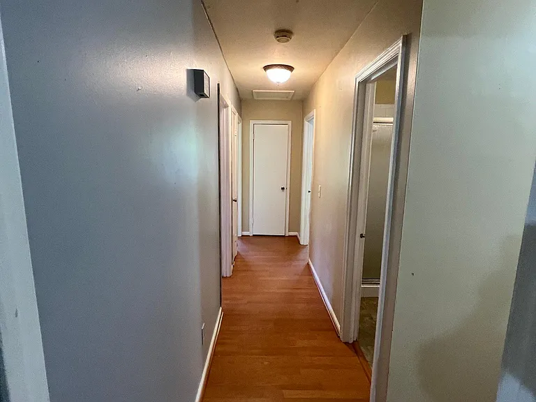 813 Plentywood Ct — Photo 18