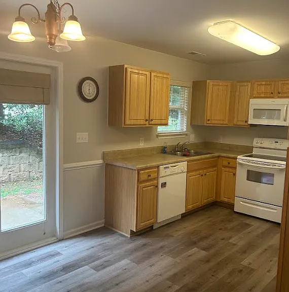 15 Singleton Ln — Photo 6