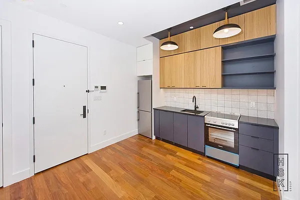 Rented by GTM Property Group  | media 14