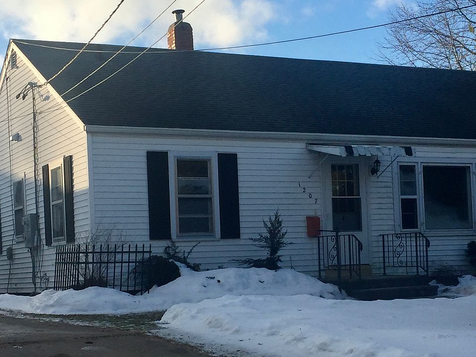 1st image of 1207 S Ottawa Ave #1207