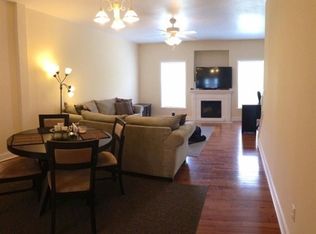 6614 N Queen Frances Ln, Peoria, IL 61615