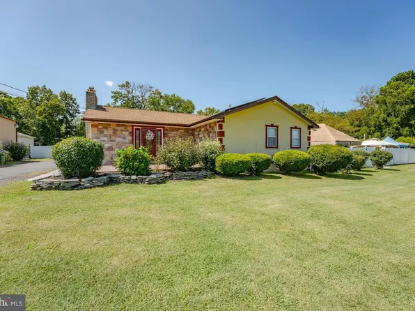 6529 Delilah Rd, Egg Harbor Township, NJ 08234