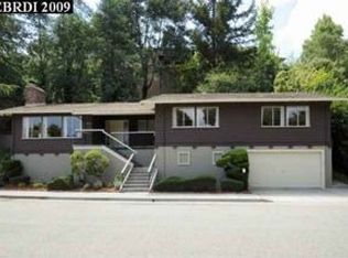 6125 Johnston Dr, Oakland, CA 94611