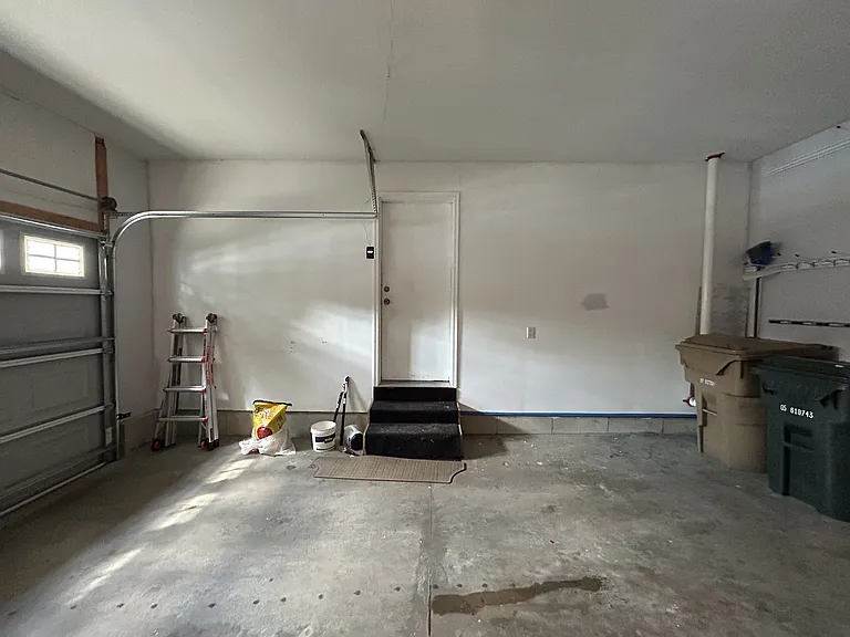 1425 Bellflower Ln — Photo 38
