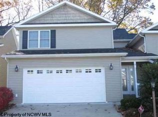 8 Kaylan Dr, Morgantown, WV 26508