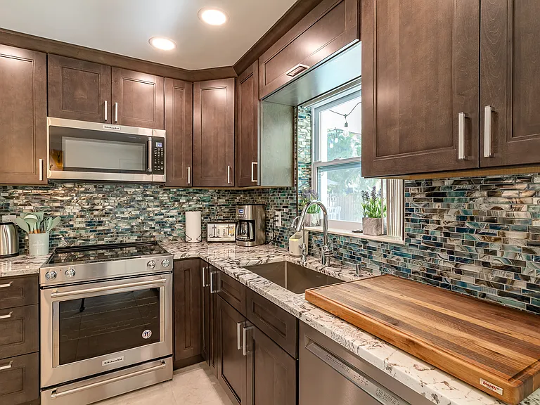3576 Pandora Ave — Photo 31