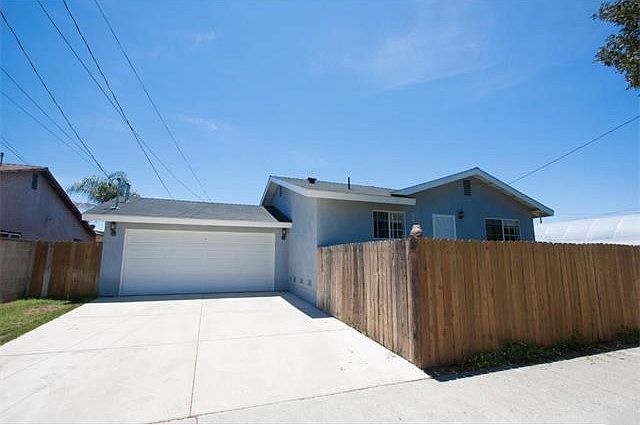 Private entrance not shared with front unit