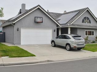 8201 Del Oro Ln, La Palma, CA 90623
