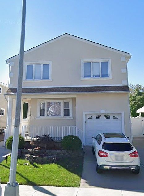 1st image of 328 Stobe Ave Floor 2