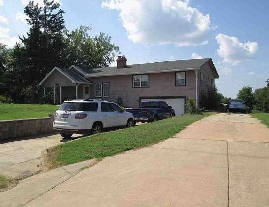 2nd image of 11221 Jeffords Ave