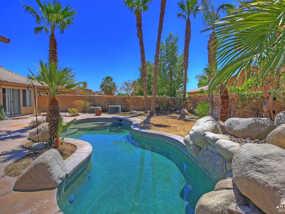 2nd image of 79349 Paseo Del Rey