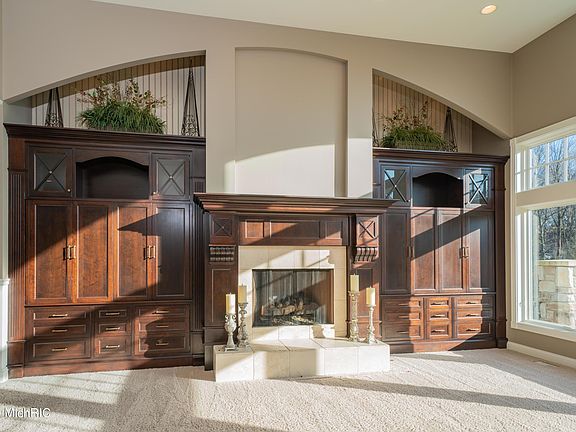 4th image of 8793 Pine Island Ct S