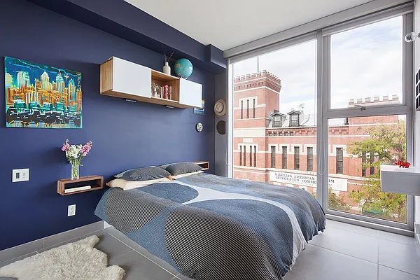 Sold by Compass | media 4