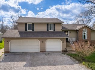 4185 Broadway Ave, Louisville, OH 44641