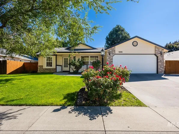 13515 W Persimmon St, Boise, ID 83713