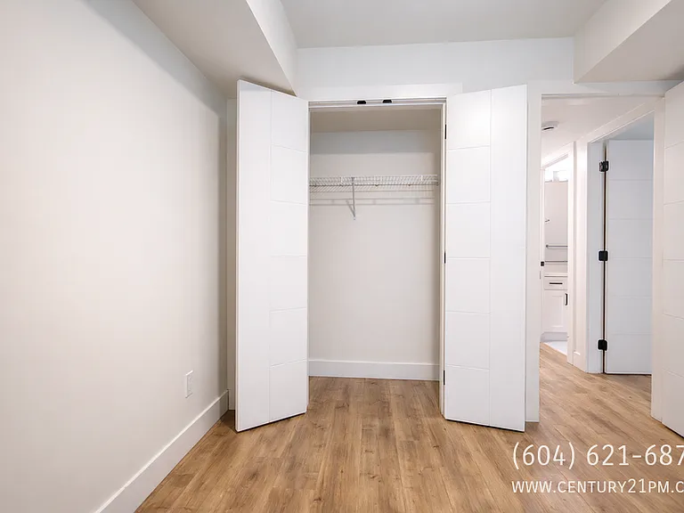4581 Sumas Mountain Rd #BASEMENT — Photo 9