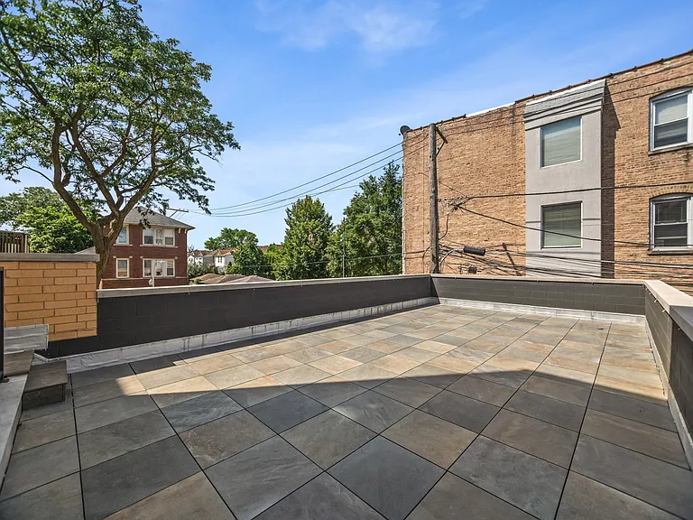 6556 S Minerva Ave #1W — Photo 9