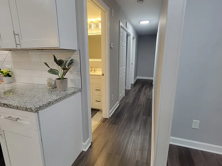405 Sandalwood Dr — Photo 10