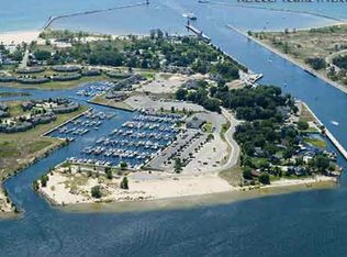 3429 Fulton St #F 18, Muskegon, MI 49441