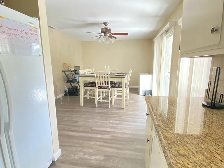 6827 Butler Ct — Photo 13