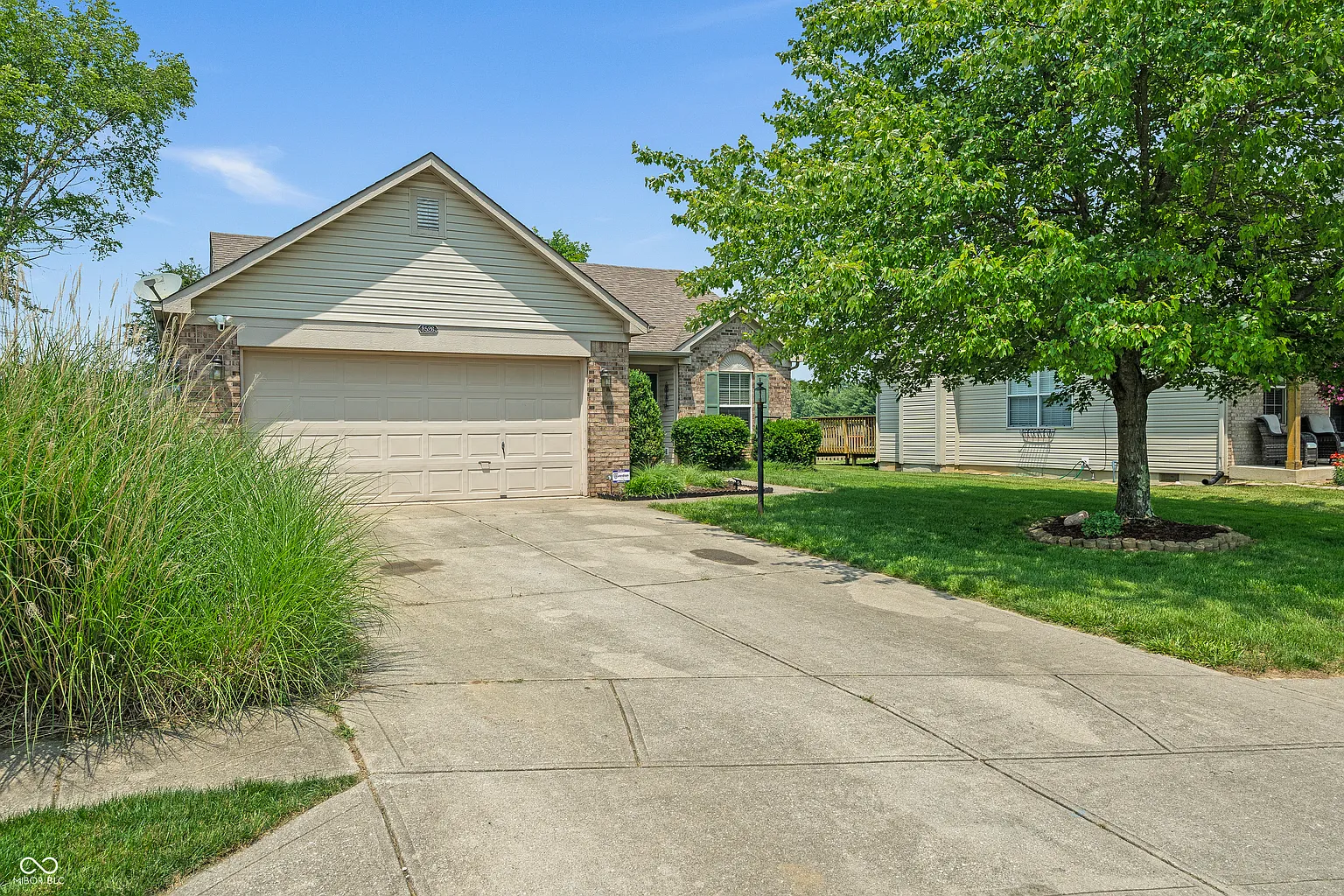 8526 Country Meadows Dr photo 1