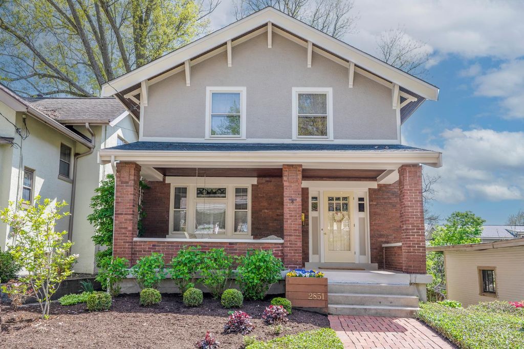 Real estate listing image