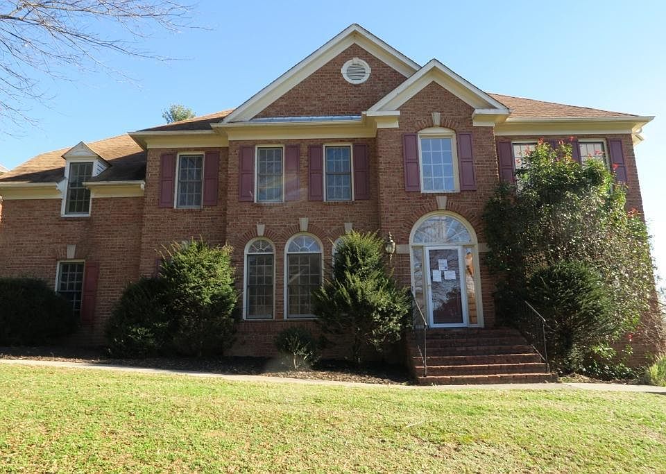 1st image of 5817 Old Locke Ct