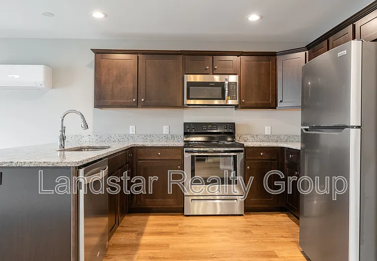 7310 Tiger Way #202 — Photo 14