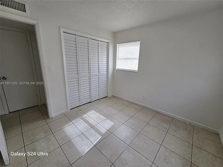 401 SW 13th Pl #712 — Photo 4