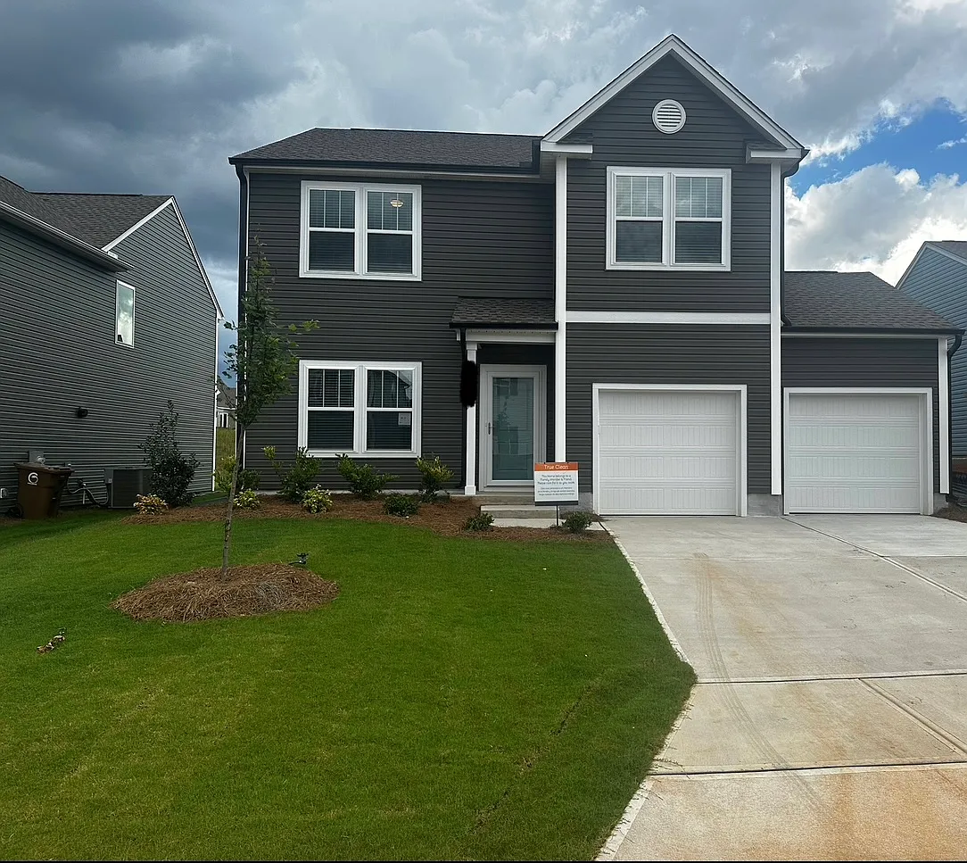Highlander Point, Greensboro — Photo 1