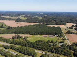 2522 Buzzard Rock Cir, Hamptonville, NC 27020