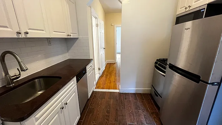 Rented by Voro New York | media 18