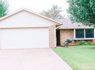 1514 Sherry Ct, Elk City, OK 73644