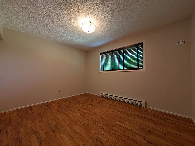 4118 Scottdale St — Photo 15