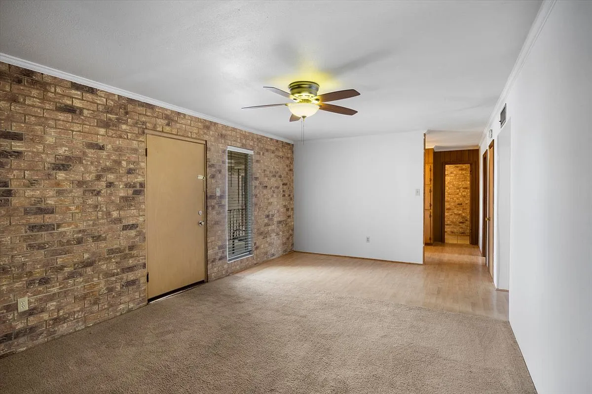 2 bed, 1065 sqft, $850 — Photo 3