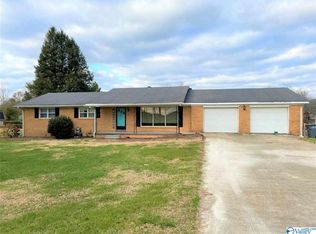 25 Elkton Pike, Fayetteville, TN 37334