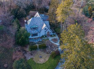 25 Beattie Ct, Lloyd Harbor, NY 11743
