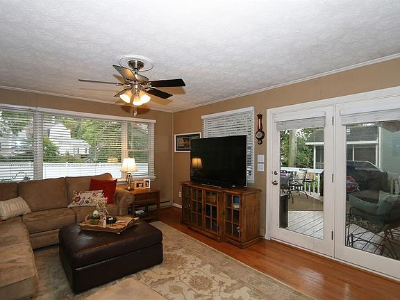 5th image of 3764 Harvard Acres