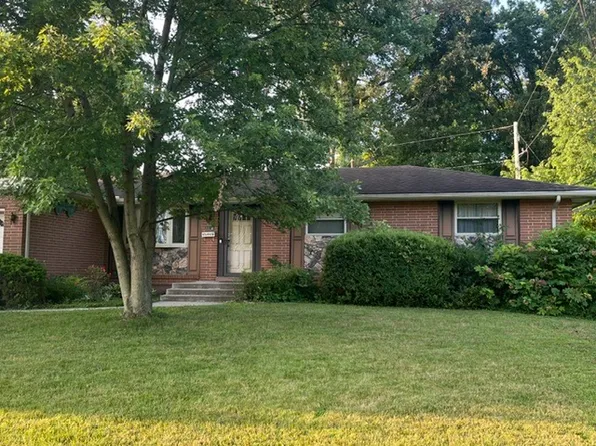 1116 W Alkaline Springs Rd, Vandalia, OH 45377