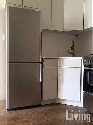 Rented by Living New York | media 26