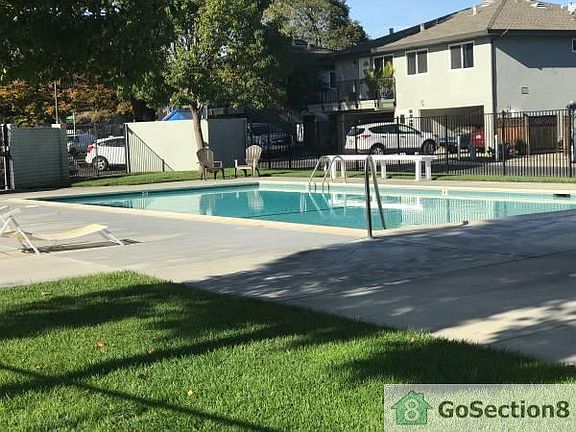 4th image of 1273 Bouret Dr Unit 3