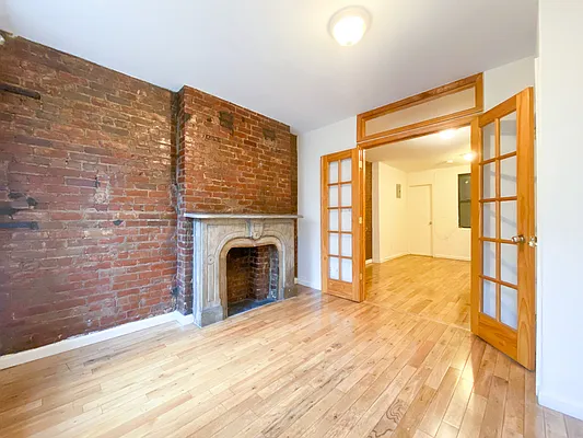 Rented by City Connections Realty | media 14