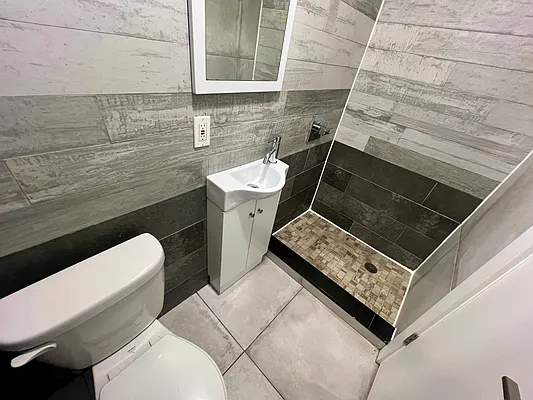 Rented by MADEHOME | media 5