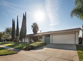 716 W Monterey Rd, Corona, CA 92882