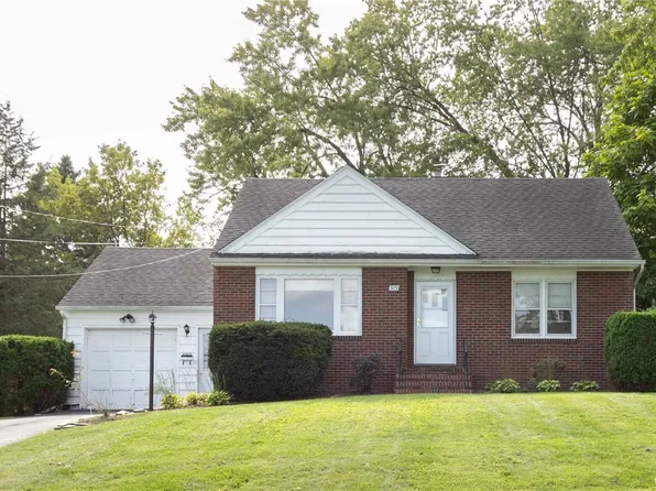 309 Stanton Dr, Syracuse, NY 13214
