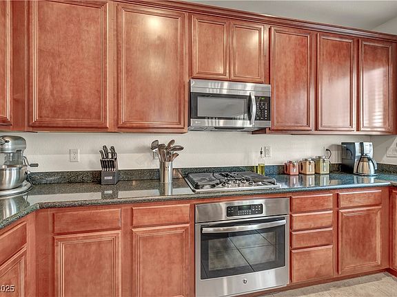 2nd image of 11908 Menchaca Ln