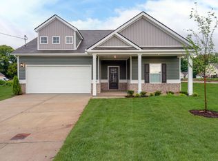 2100 Franks Ct, Columbia, TN 38401