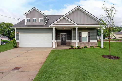 2100 Franks Ct Photo 1