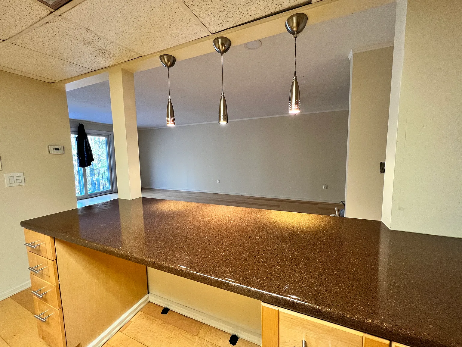 2 bed, 1.5 bath, 1032 sqft, $2,600 — Photo 3